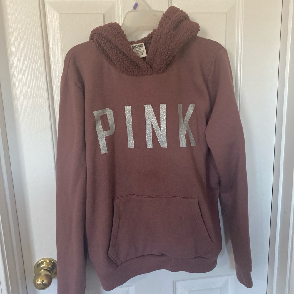BUY ONE GET ONE FREE

PINK Victoria's Secret Women's Hoodie & Sweatpants